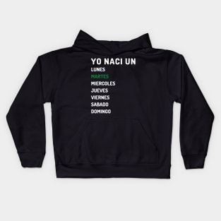 Yo nací martes claro Kids Hoodie